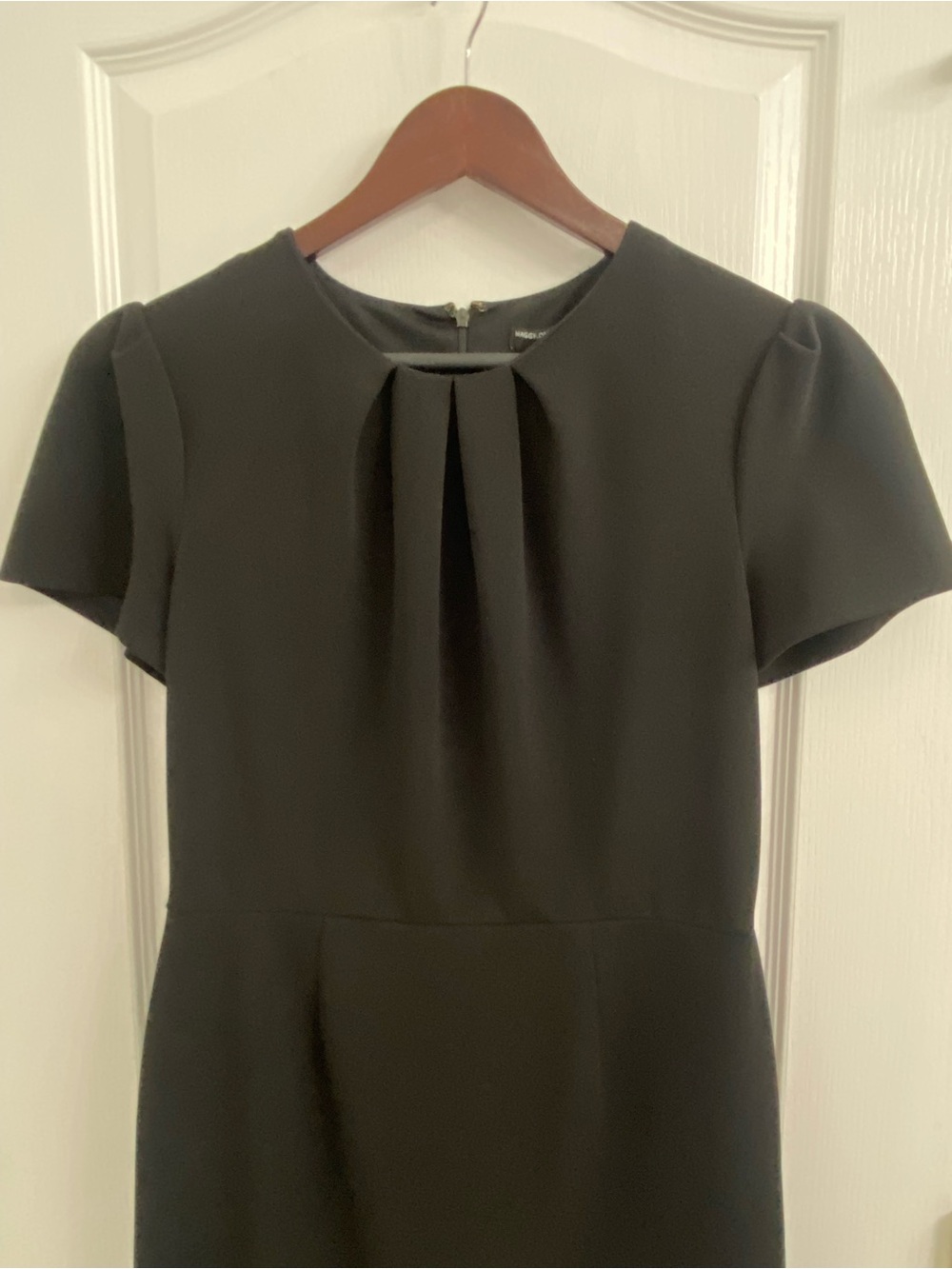 Maggie London Classic Black Short-Sleeve Sheath Dress - Picture 2 of 8